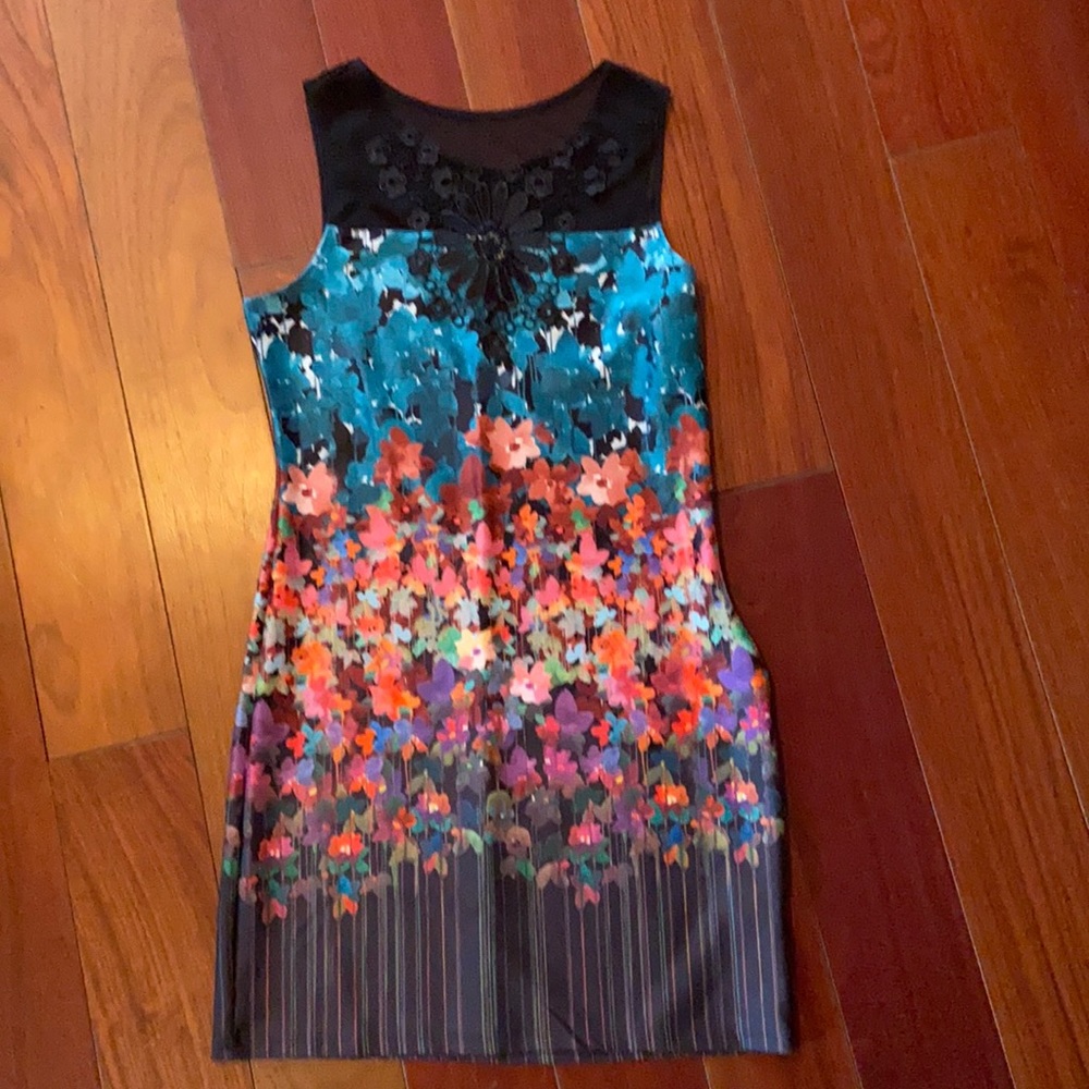 Bodycon Black Floral Dress from Venus Size L